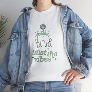 Trust The Vibes Disco Frog in Cowboy Boots and Hat with Stars - Mint Green
